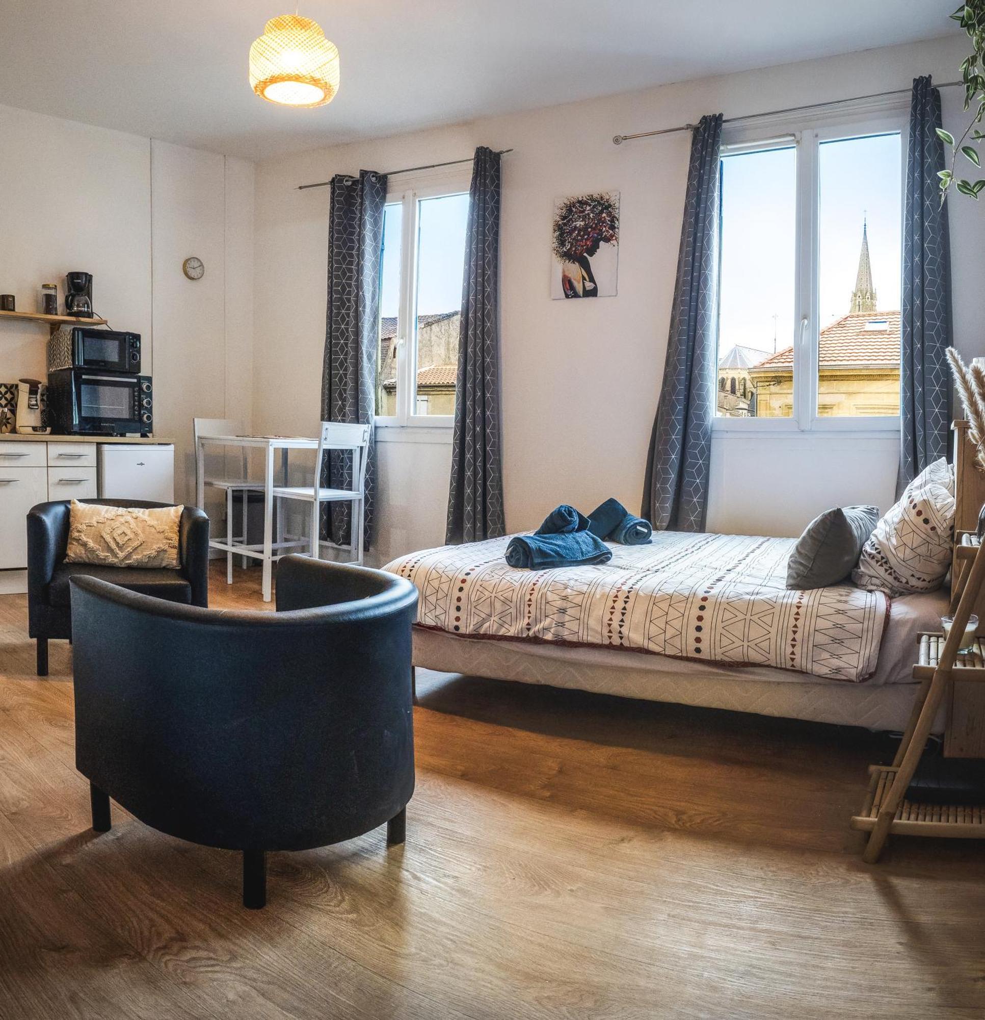 Le Petit Chez Vous - T1 Bergerac -2 Pers Apartment Exterior photo